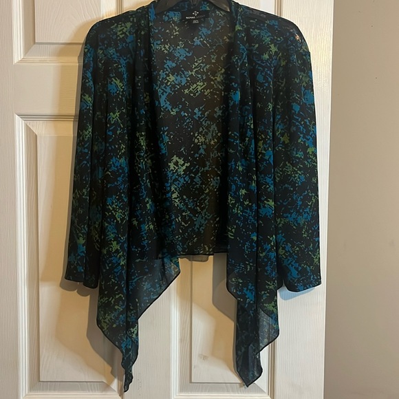 Ronni Nicole Jackets & Blazers - Ronni Nicole- Multi Shirt jacket 16W